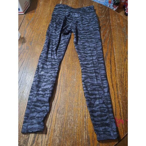 New Small Fabletic Tigress Therma Flex High Waist Cold Weather Leggings w Pocket - Picture 8 of 8